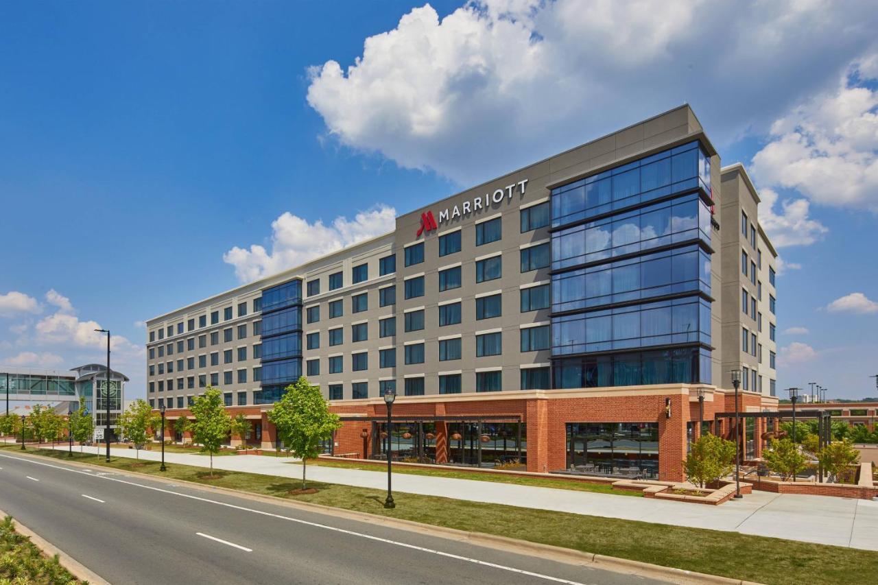 Unc Charlotte Marriott Hotel & Conference Center Exterior foto